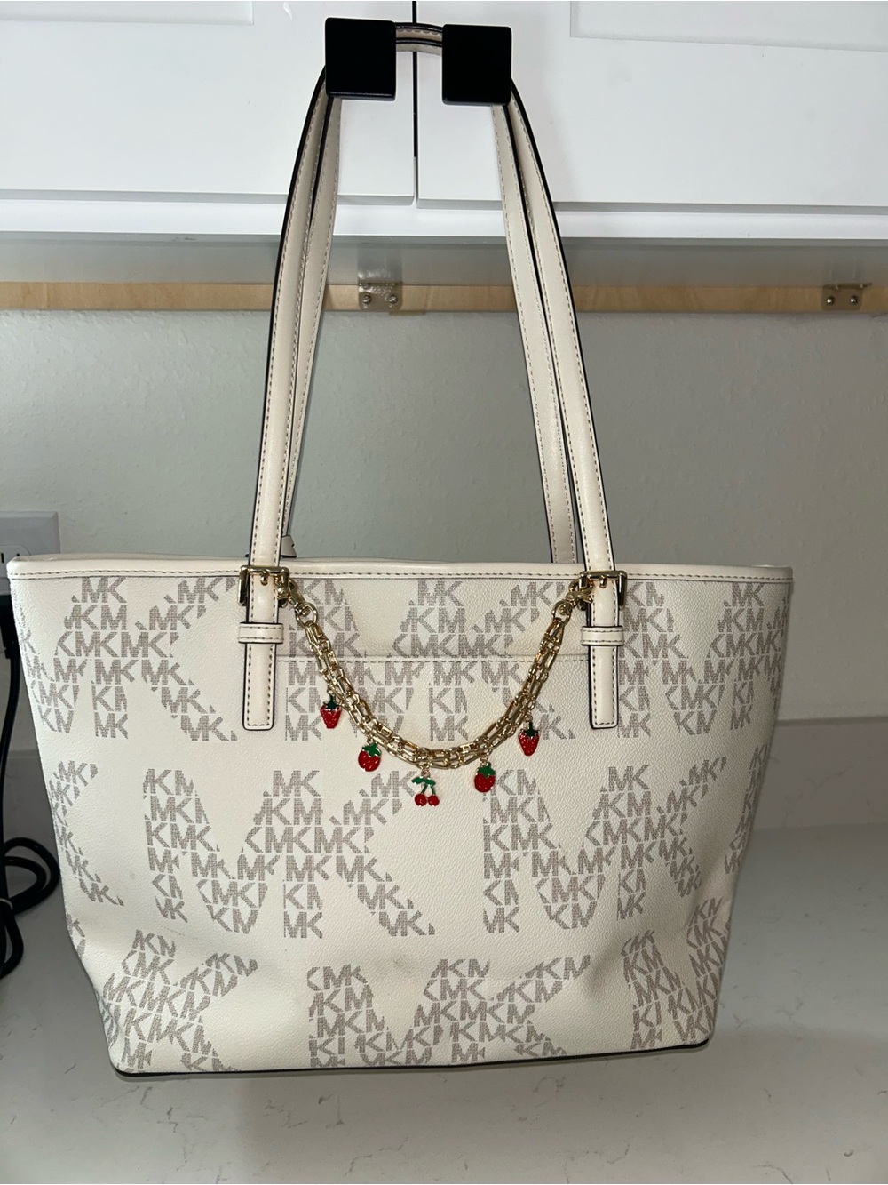 Michael Kors Cream and Beige MK Signature Tote - Picture 4 of 5